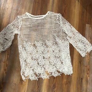 White Lace/ Knit Top